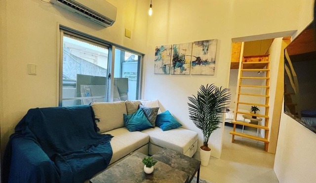 Accommodates up to 10 people About 10 minutes on /Naha Okinawa