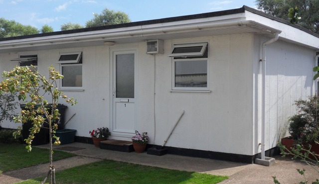 Accommodation for a couple, just a short walk from the beaches and harbour.