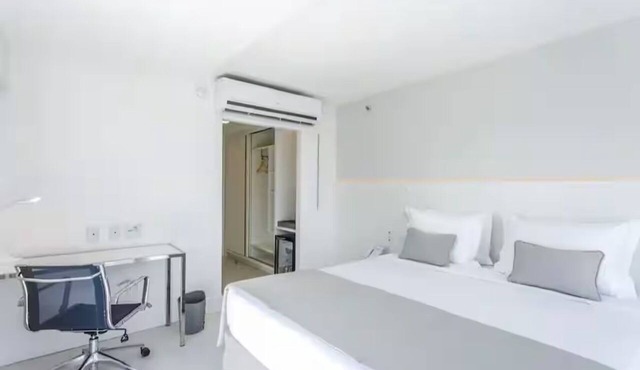 Accommodation for Couples or Friends | 0.7 Mi to Recreio dos Bandeirantes Beach