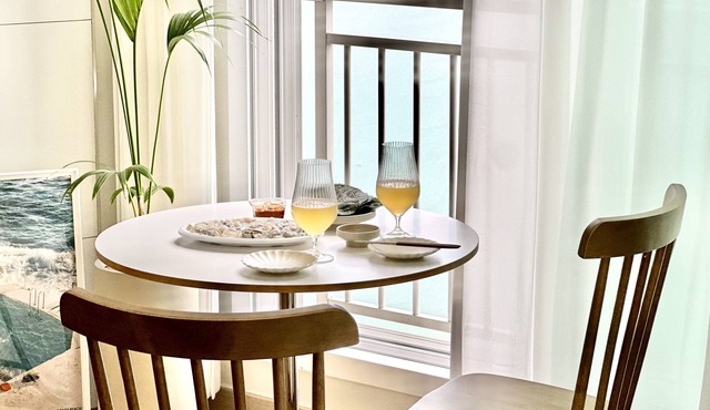 Accommodation with 3-second Ocean View at Gwangalli Beach for a Week/Month