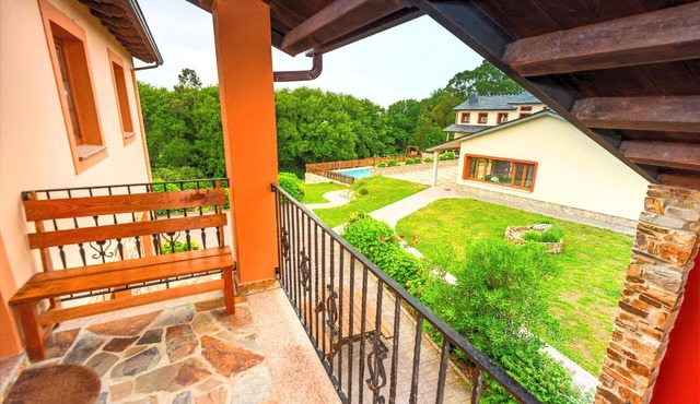 Accommodation with a view in "Apartamentos Navalin".