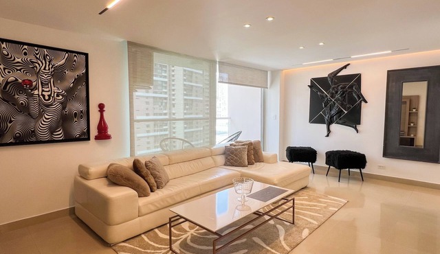 Accommodation with views in Costa del Este 6