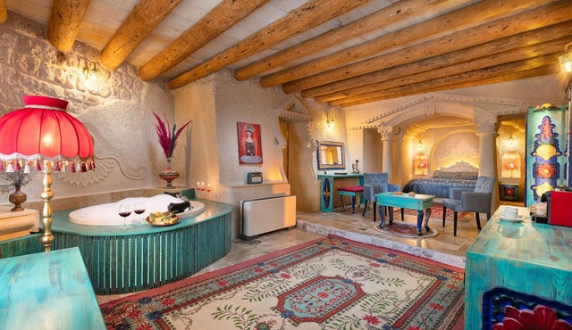 Acer Cave Hotel