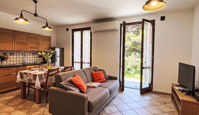 Acero (SBO104) by Interhome