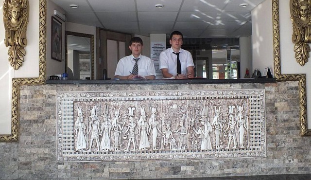 Acet Hotel