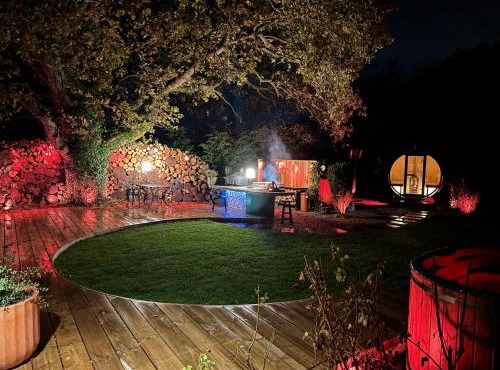 Acorn Hideaway