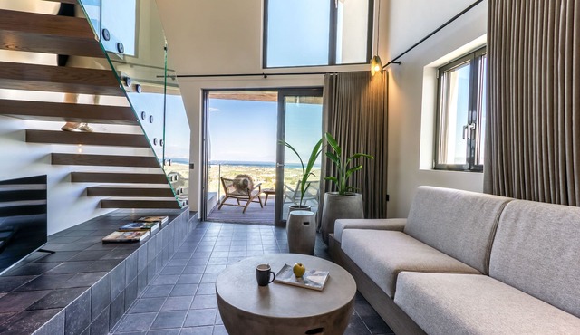 ACRO Upscale Residences