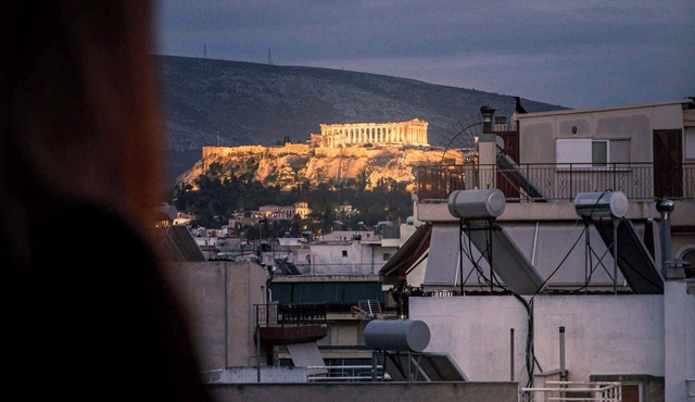 Acropolis Panorama Penthouse - Central Cozy Nest