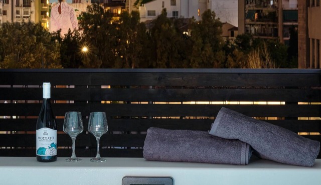 Acropolis view Penthouse46 Jacuzzi Quality living