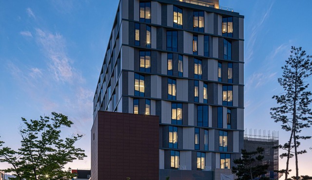 ACT Hotel