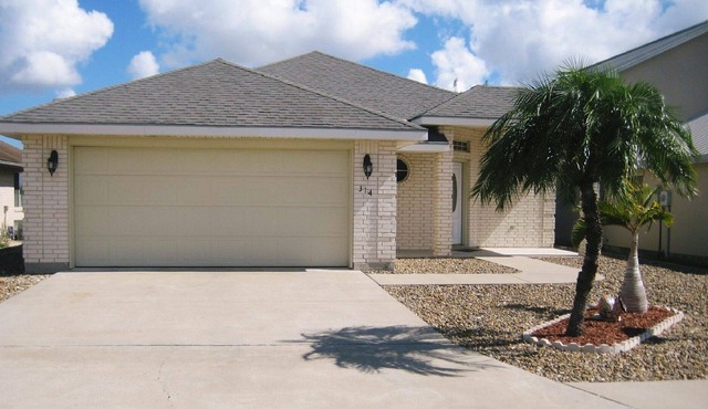 Active 55+ community close to McAllen Texas