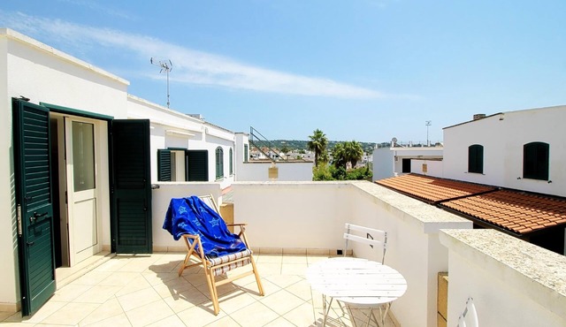 Ada lovely house - Three Bedroom House, Sleeps 6