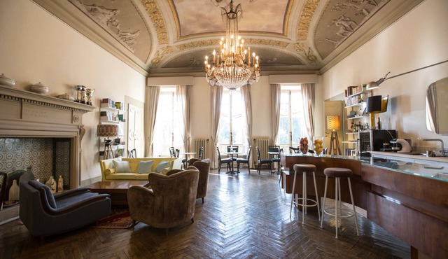 AdAstra Suites