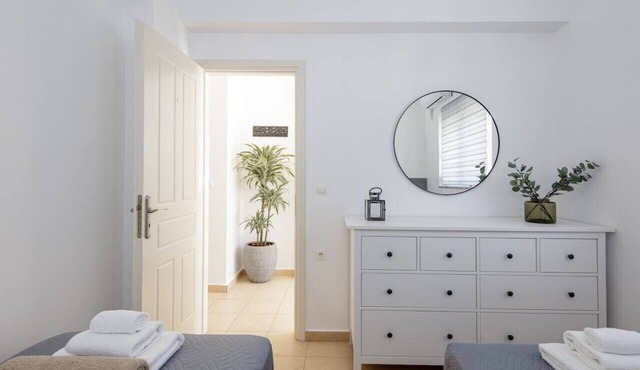 Adelphes Beachfront Apartment