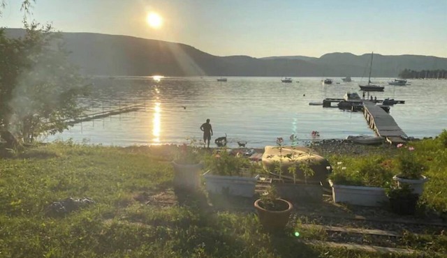 Adirondack Lakefront Retreat