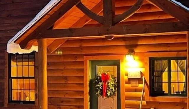 Adorable cabin with screened porch and private fire pit