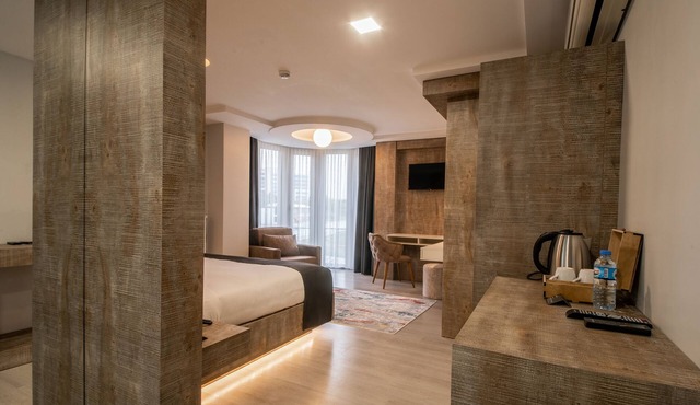 Adresin Hotel