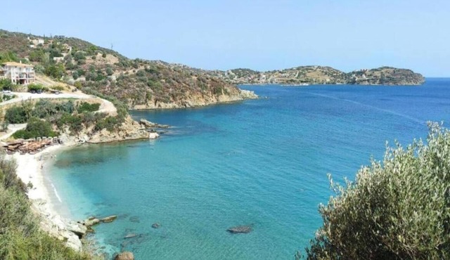 Aegean Beachfront Apartment 2