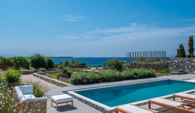 Aelia Master Villa by Fantasia Villas