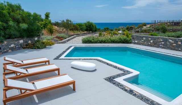 Aelia Paros Villas