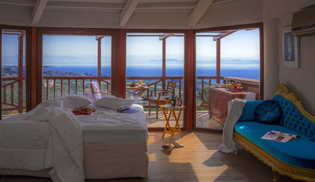 Aeneas Hotel