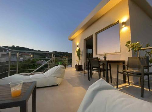 'Aetheria' Rooftop Resort with sea view