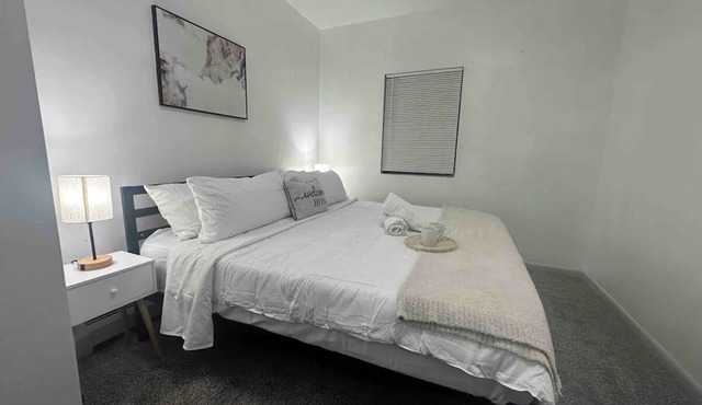 Affordable Stay in Schenectady-A1