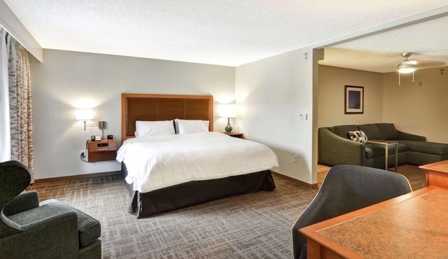 Affordable Unit w/Breakfast | Quiet & Comfortable Location for Travelers