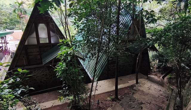 Aframe, Lasitha Ella Treehouse