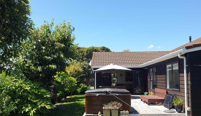 African Touch on Kapiti Coast