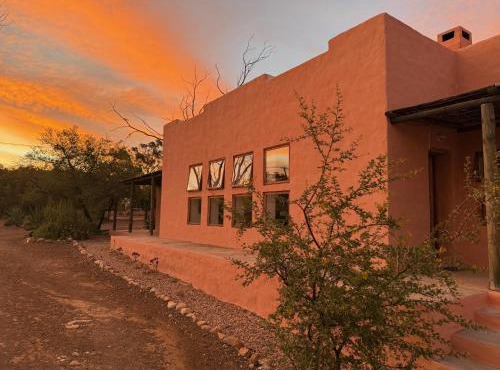 AGAVE HOUSE