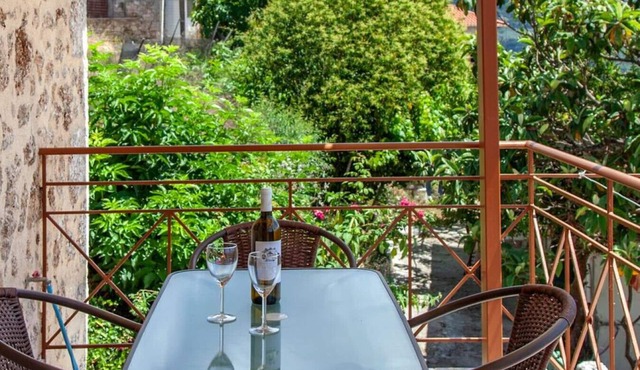 Agios Petros Apartments 1