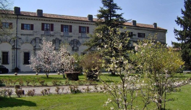 Agriturismo Corte Virgiliana