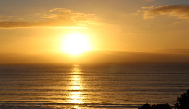 Ahipara Surf Breaks. Beautiful Views.