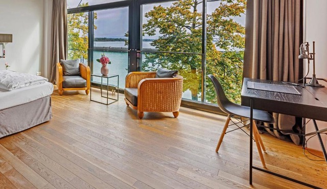 aika seaside living hotel
