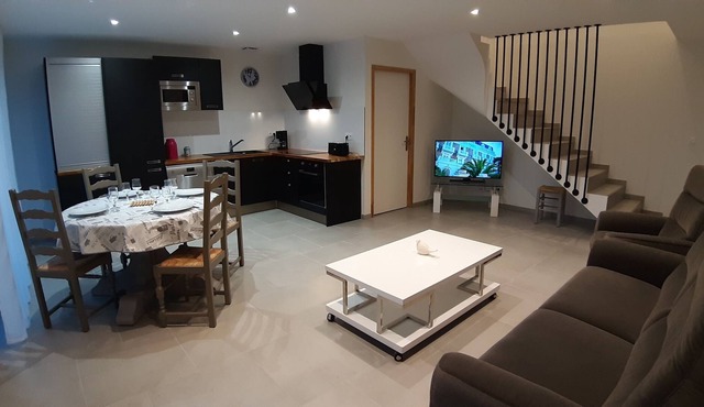Air-conditioned cottage 4 people / 3 bedrooms: Asterix / MerdeSable / A1 / Paris / RoissyCDG NEUF