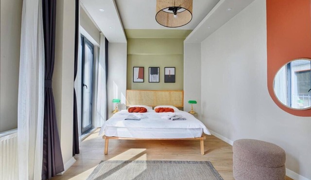 Air-conditioned, WiFi, 1 bedroom and 1 living room apartment in Galata.