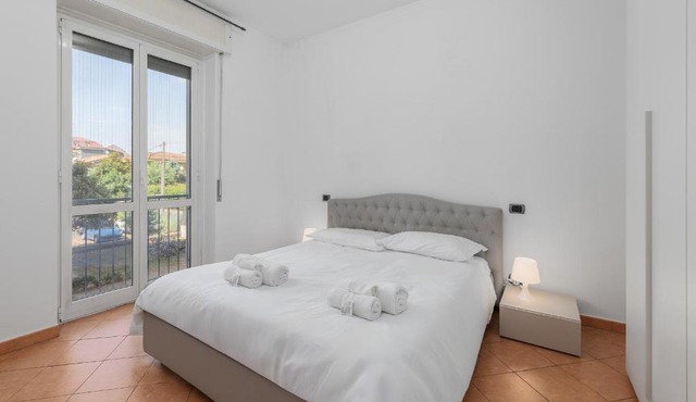 Air Conditioning - Balcony - Quiet