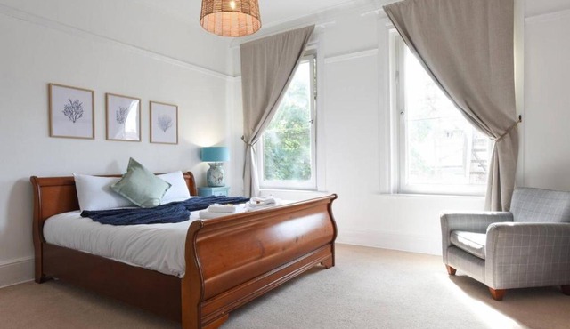 Air Maison - 2 Bedroom Cottage and 2mins to Pier