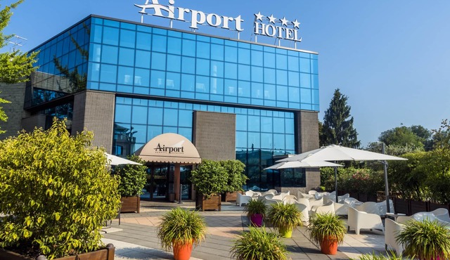 Airport Hotel