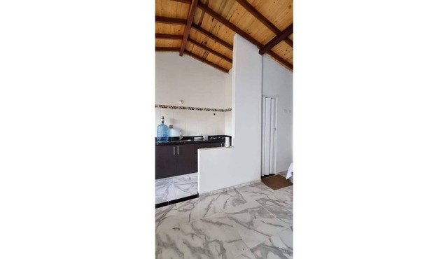 Airport step studio apartment