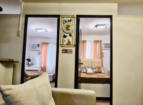 AJs Place