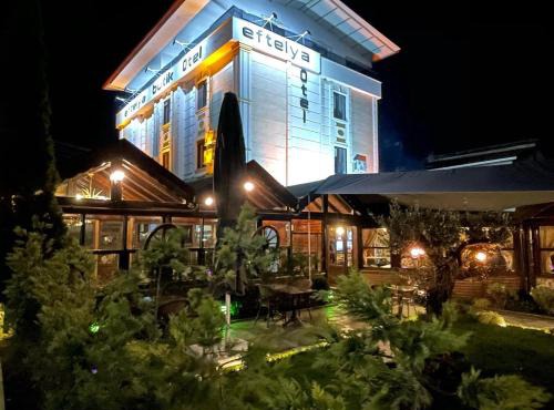 AKCAKOCA EFTELYA OTEl