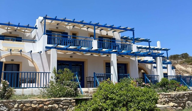 AKROTIRI