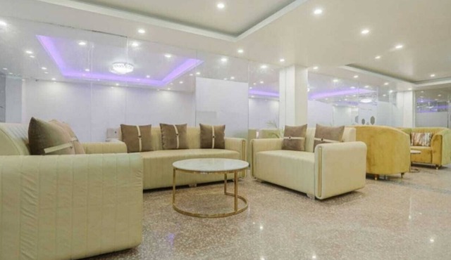 Akshay Hotel