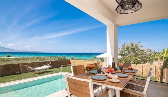 Aktis Elegant Villa