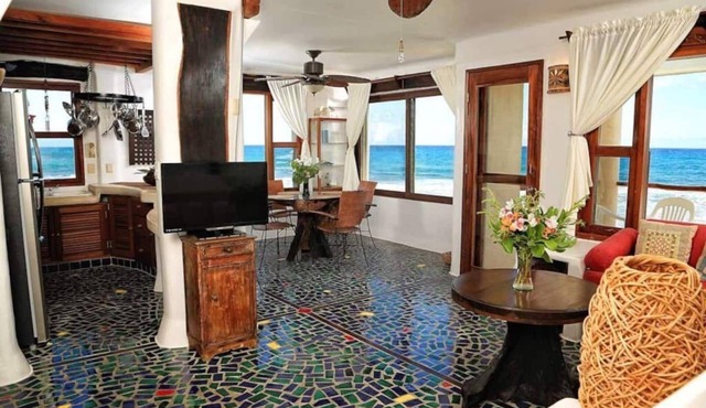 Akumal Escape: Yal Ku Cai Suite with Stunning Ocean Views, Pool, and Ultimate Relaxation