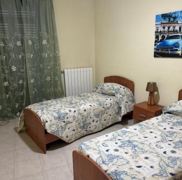Al 33 Apartment
