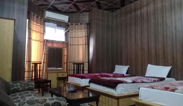 Al-Hateem Hotel