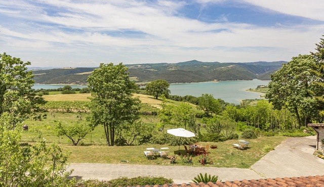 Al Lago Incantato With Pool and wellness, Baschi, Italy
